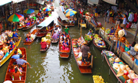 Damnoen Saduak Floating Market